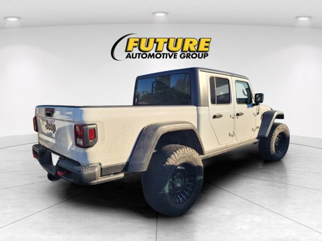 Used 2021 Jeep Gladiator Rubicon Crew Cab Pickup