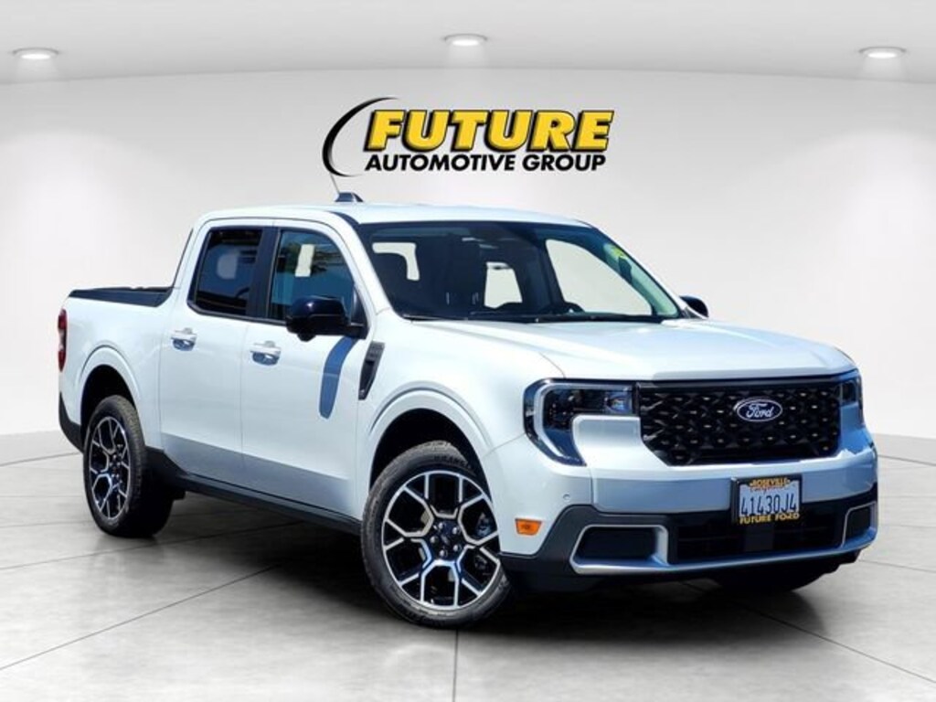 Used 2025 Ford Maverick LARIAT Crew Cab Pickup