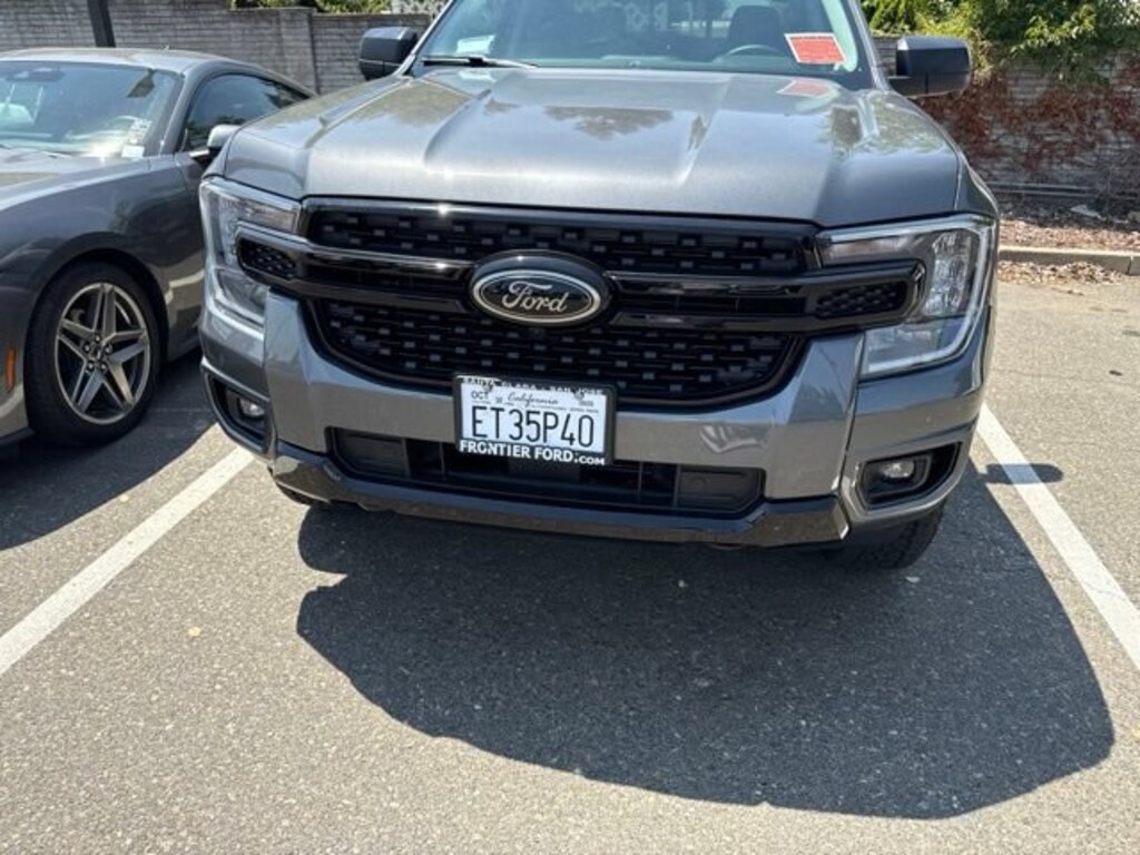 Used 2025 Ford Ranger XLT Crew Cab Pickup