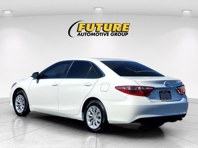 2015 Toyota Camry LE photo 5