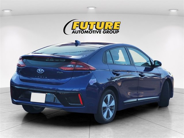 2019 Hyundai Ioniq Plug-In Hybrid photo 3