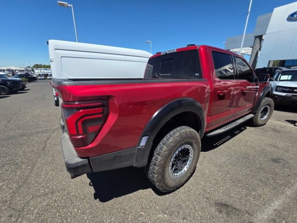 Used 2025 Ford F-150 Raptor Crew Cab Pickup