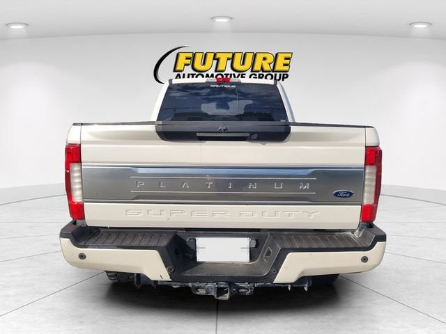 2018 Ford Super Duty F-250 SRW Platinum photo 4