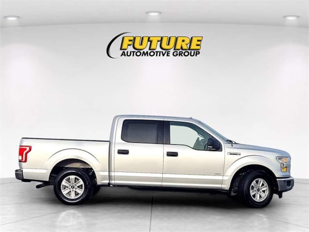 Used 2015 Ford F-150 XLT Crew Cab Pickup