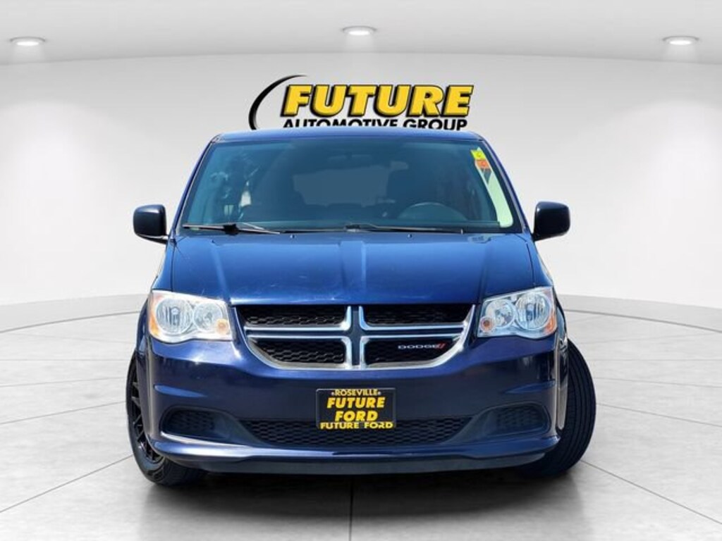 Used 2016 Dodge Grand Caravan SE Mini-van, Passenger