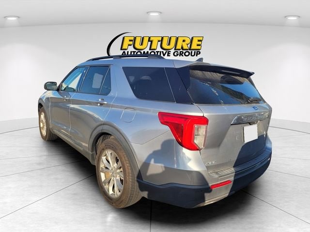 2021 Ford Explorer XLT photo 4