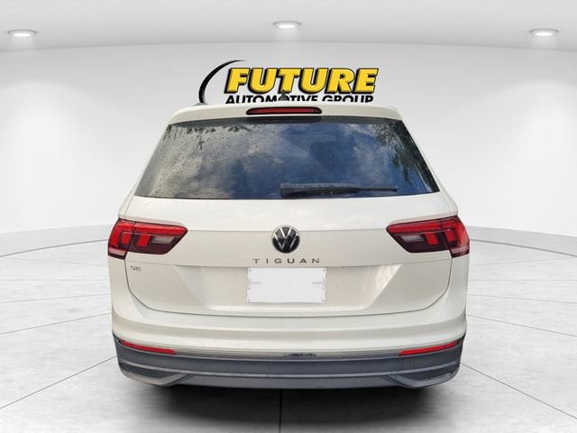 2023 Volkswagen Tiguan SE photo 4