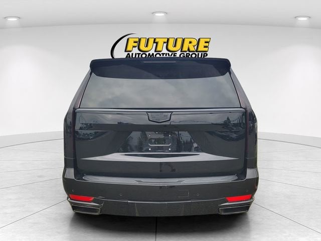 2021 Cadillac Escalade Sport Platinum photo 4