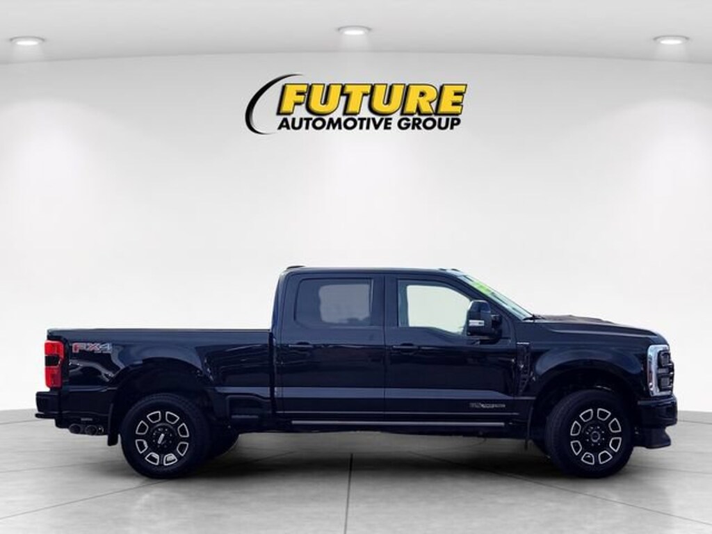 Certified 2026 Ford Super Duty F-350 SRW Platinum Crew Cab Pickup