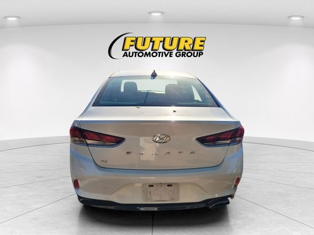 2019 Hyundai Sonata SE photo 4