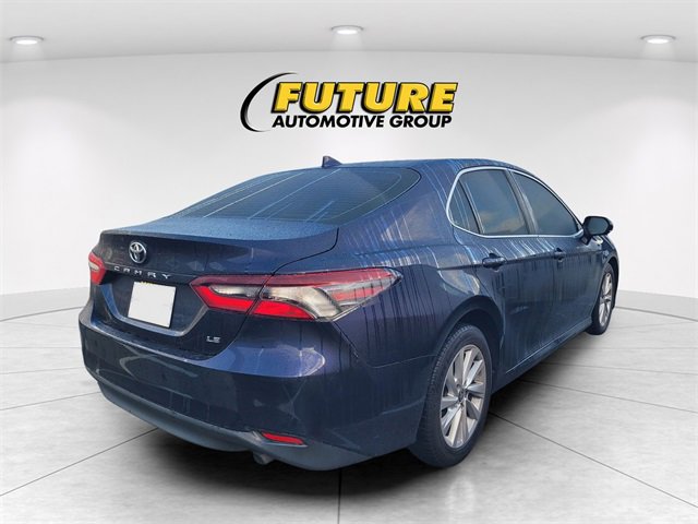 2022 Toyota Camry LE photo 3
