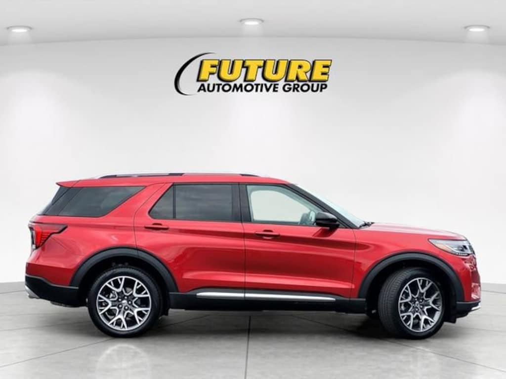 Certified 2025 Ford Explorer Platinum Sport Utility