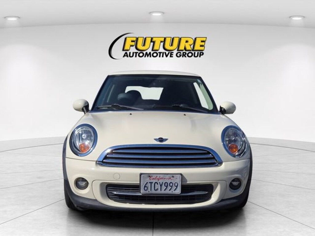 Used 2011 MINI Cooper Hardtop Hatchback
