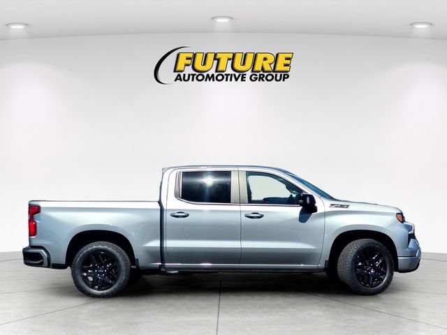 2025 Chevrolet Silverado 1500 RST photo 2