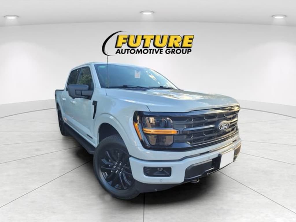 Certified 2024 Ford F-150 XLT Crew Cab Pickup