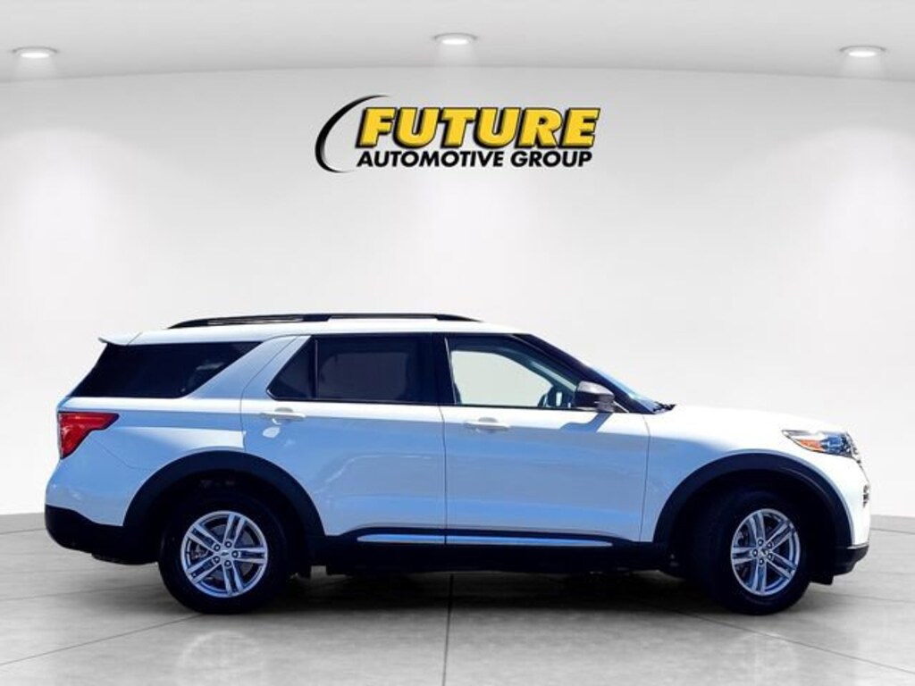 Certified 2022 Ford Explorer XLT Sport Utility