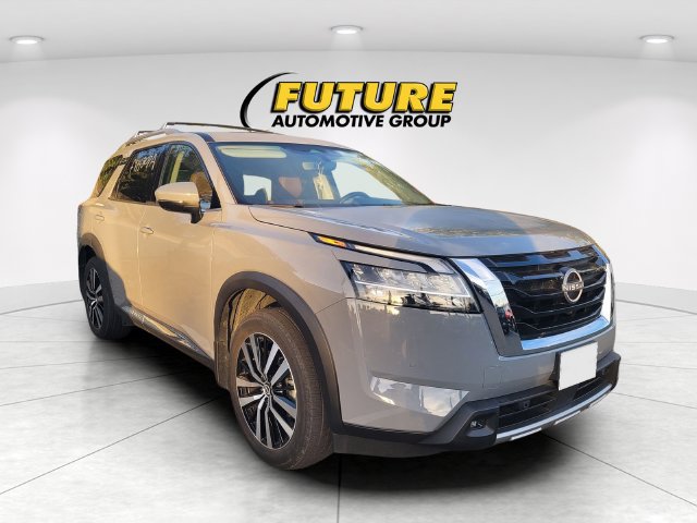 Certified 2024 Nissan Pathfinder Platinum Sport Utility