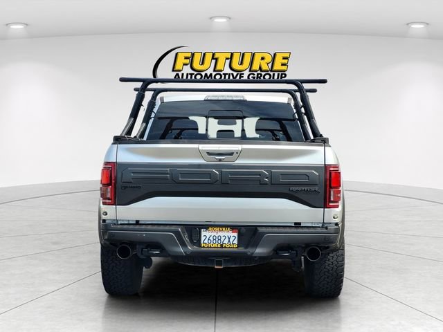 2018 Ford F-150 Raptor photo 4