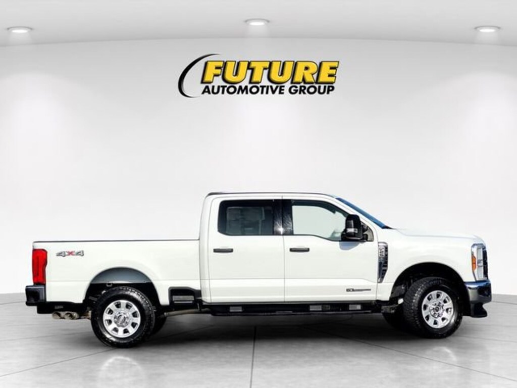 Certified 2024 Ford Super Duty F-250 SRW XLT Crew Cab Pickup