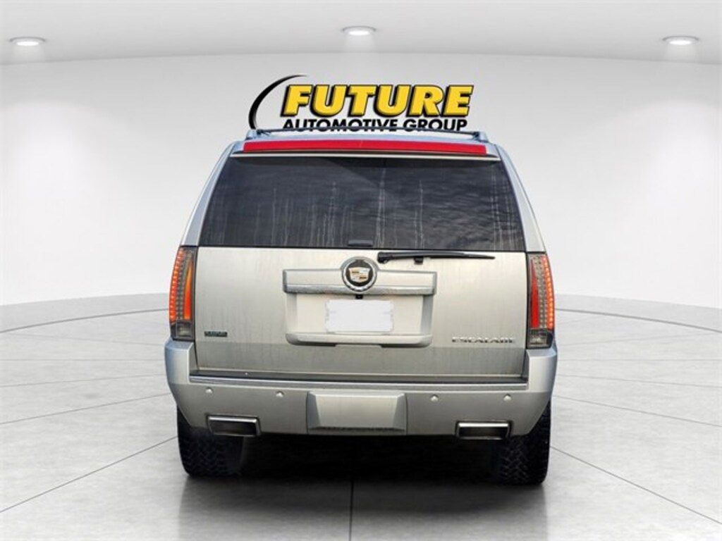 Used 2012 Cadillac Escalade Premium Sport Utility