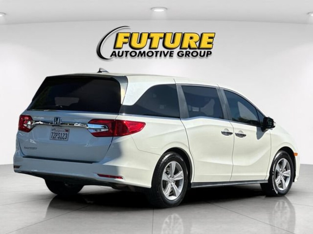 Used 2018 Honda Odyssey EX-L Mini-van, Passenger