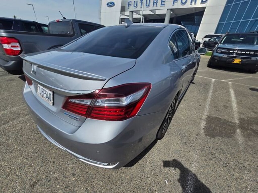 Used 2017 Honda Accord Hybrid Touring 4dr Car