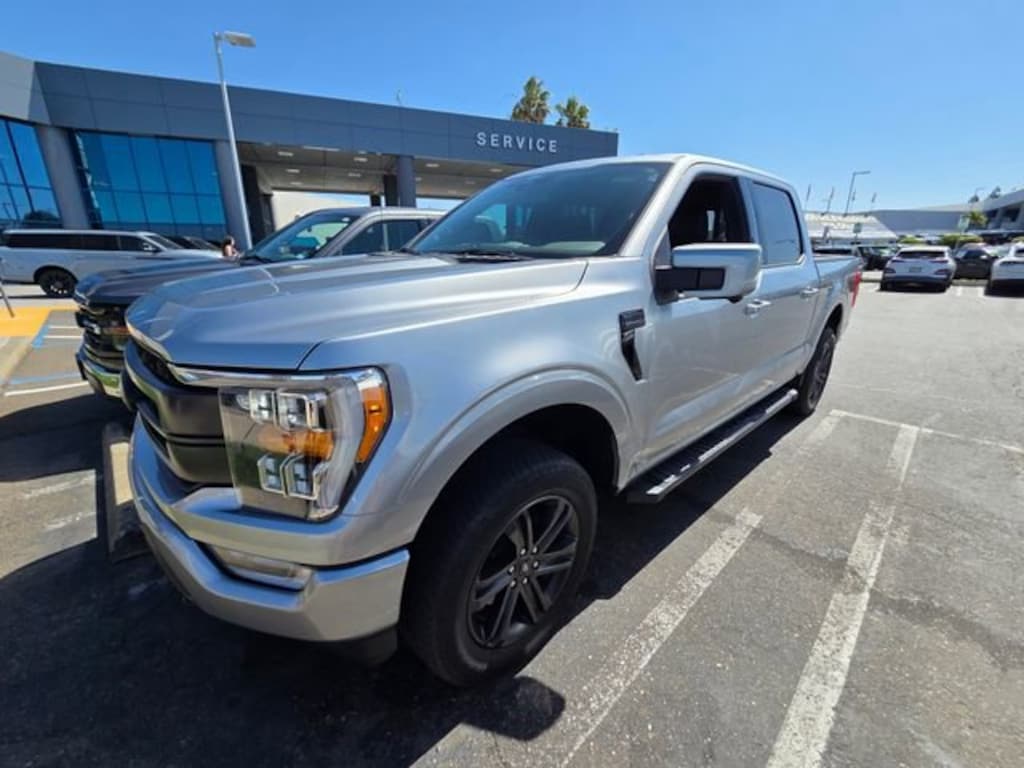 Used 2022 Ford F-150 LARIAT Crew Cab Pickup