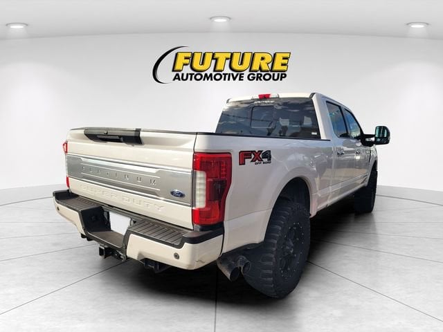 2018 Ford Super Duty F-250 SRW Platinum photo 3
