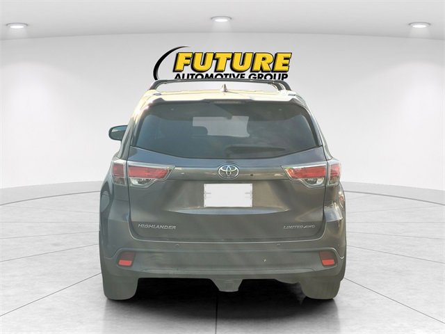 2016 Toyota Highlander Limited photo 3