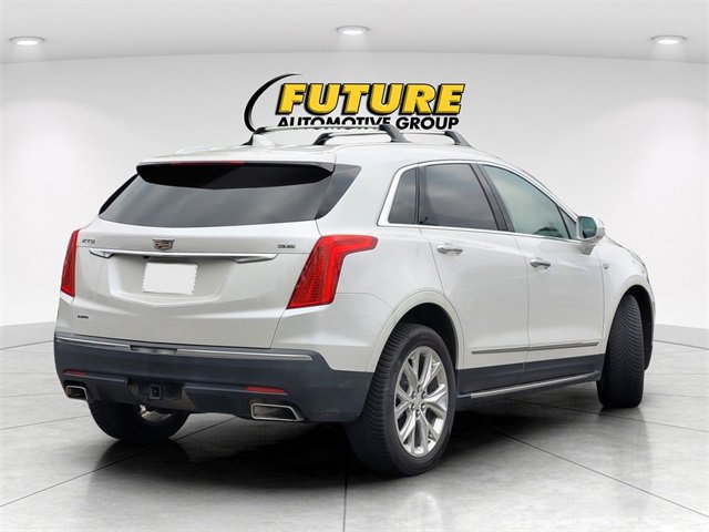 2017 Cadillac XT5 Luxury photo 3