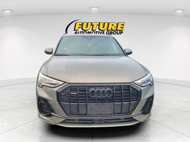 2022 Audi Q3 S line Premium Plus photo 2