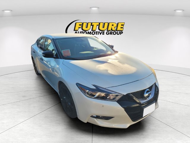  Nissan Maxima