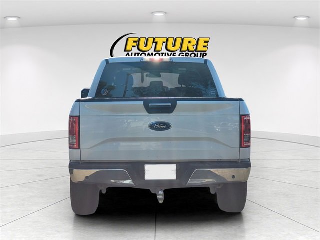 2015 Ford F-150 XLT photo 4