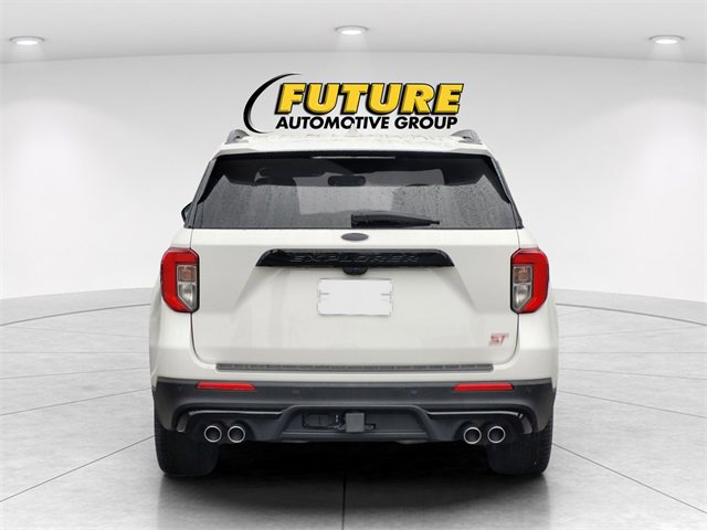 2023 Ford Explorer ST photo 3