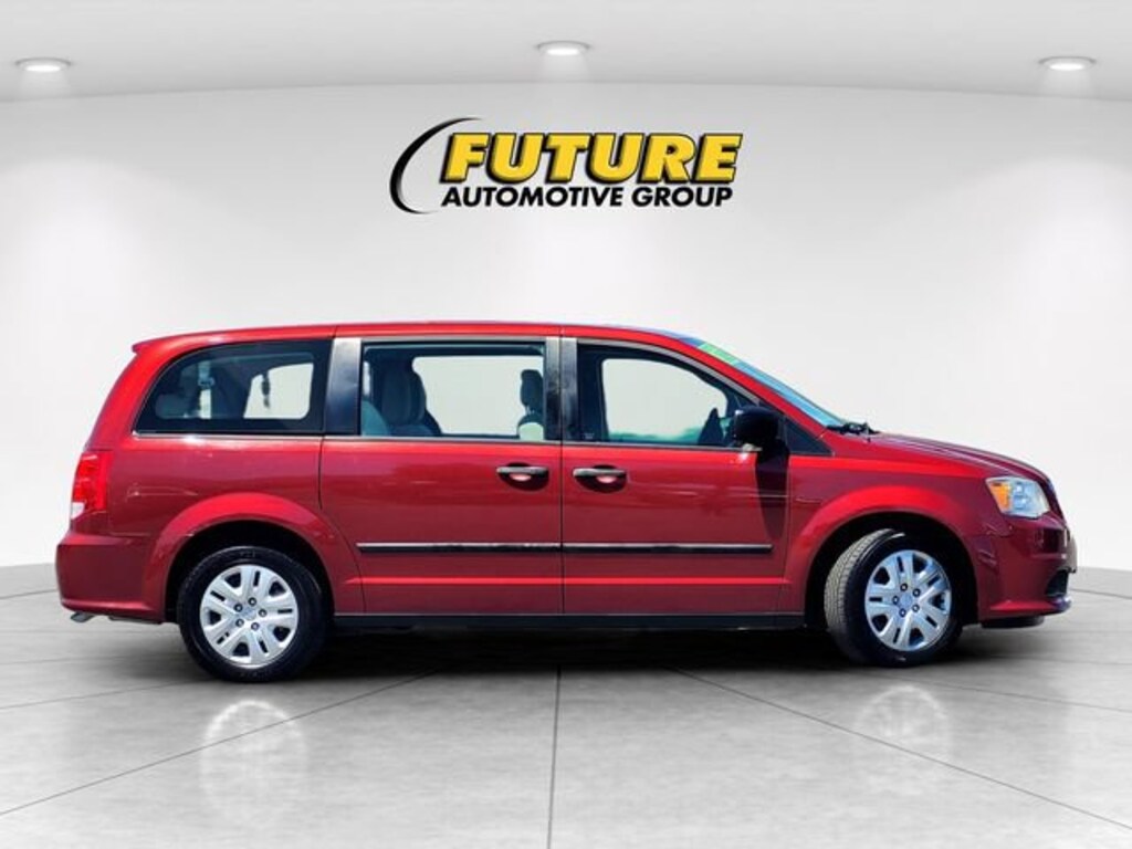 Used 2015 Dodge Grand Caravan American Value Pkg Mini-van, Passenger
