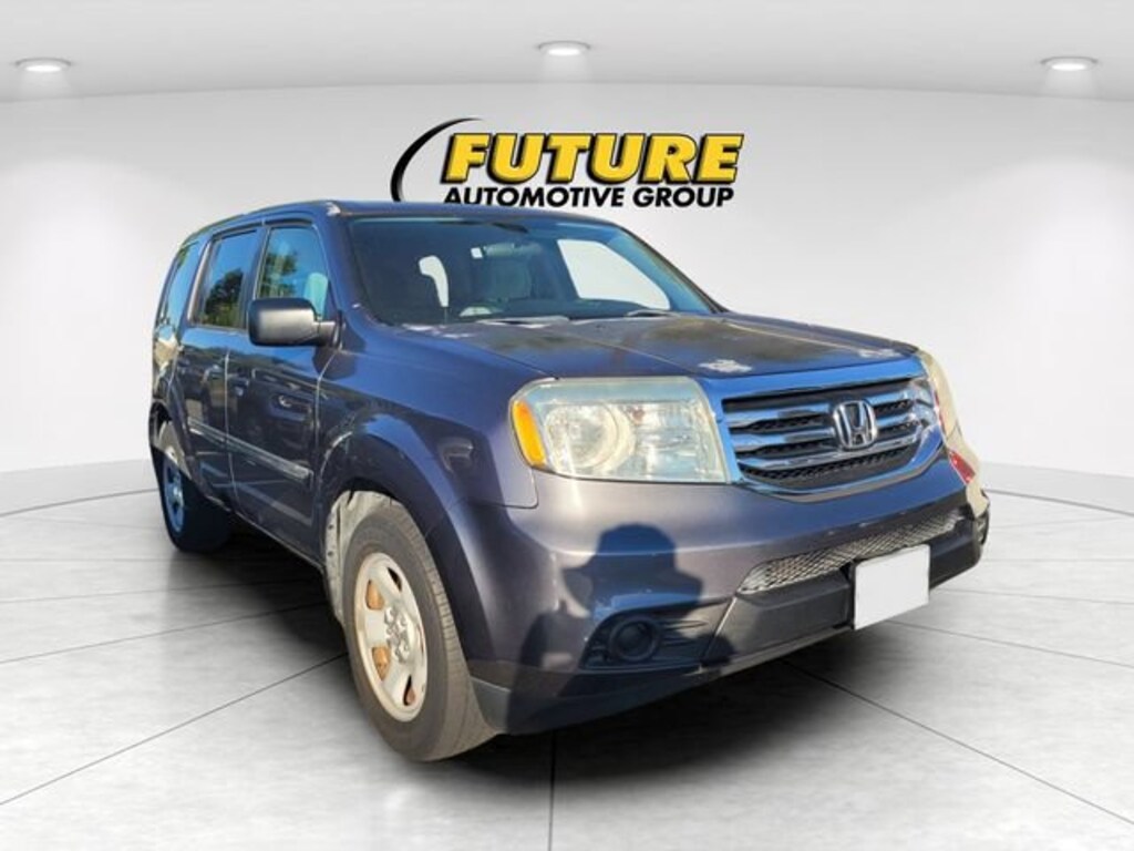 Used 2015 Honda Pilot LX Sport Utility
