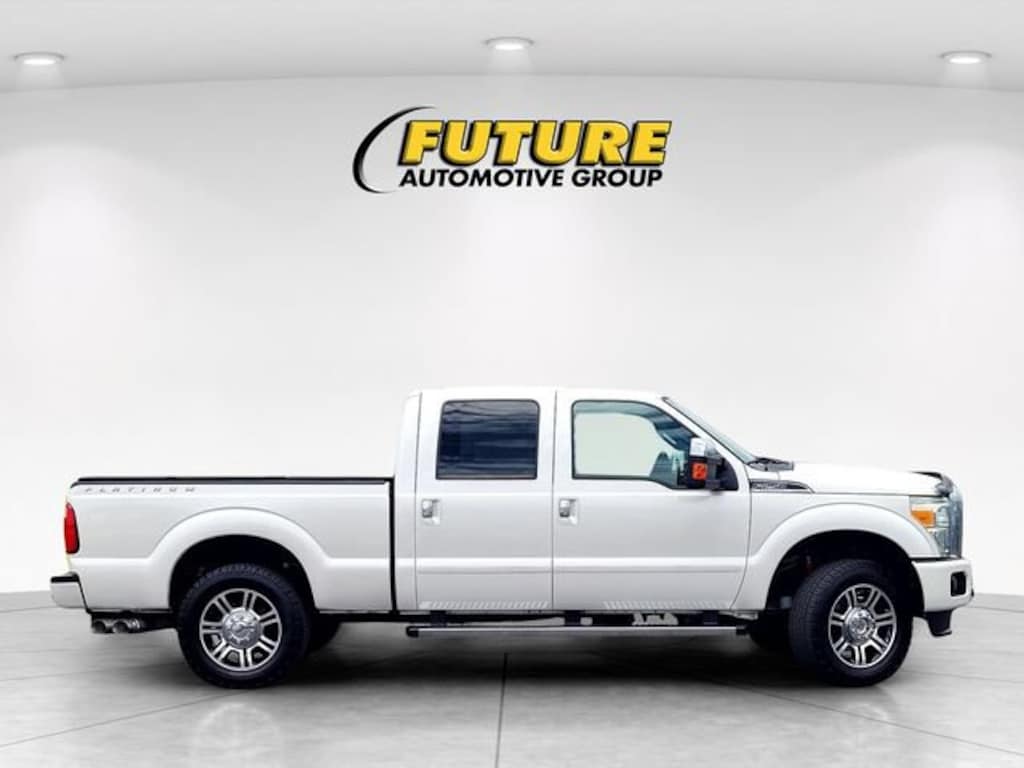 Used 2015 Ford Super Duty F-250 SRW Platinum Crew Cab Pickup