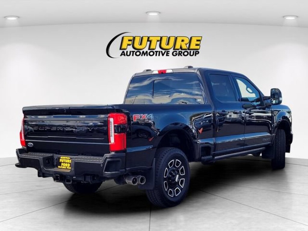 Certified 2026 Ford Super Duty F-350 SRW Platinum Crew Cab Pickup
