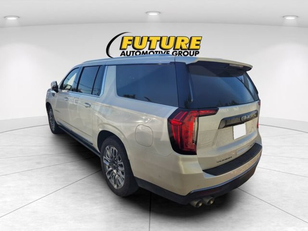 Used 2024 GMC Yukon XL Denali Ultimate Sport Utility
