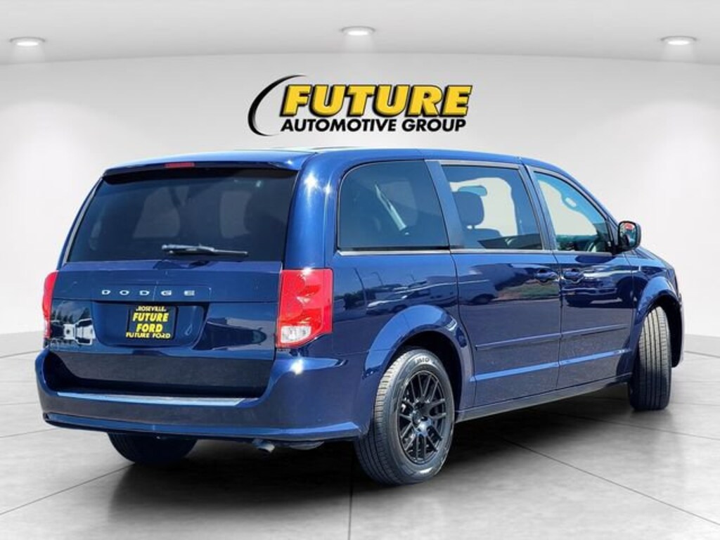 Used 2016 Dodge Grand Caravan SE Mini-van, Passenger