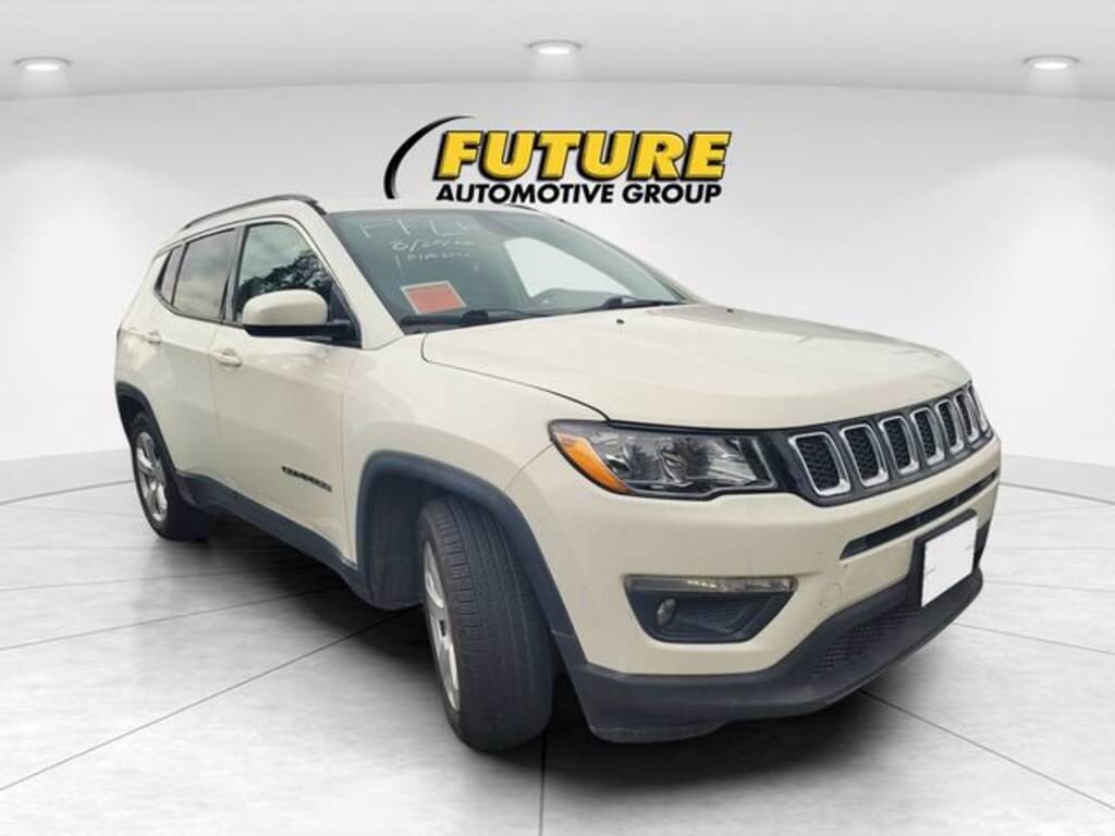Used 2019 Jeep Compass Latitude Sport Utility