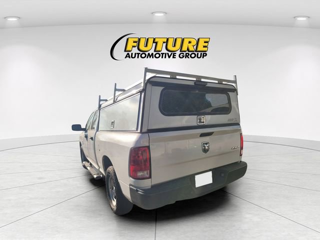 2022 Ram 1500 Classic Tradesman photo 3