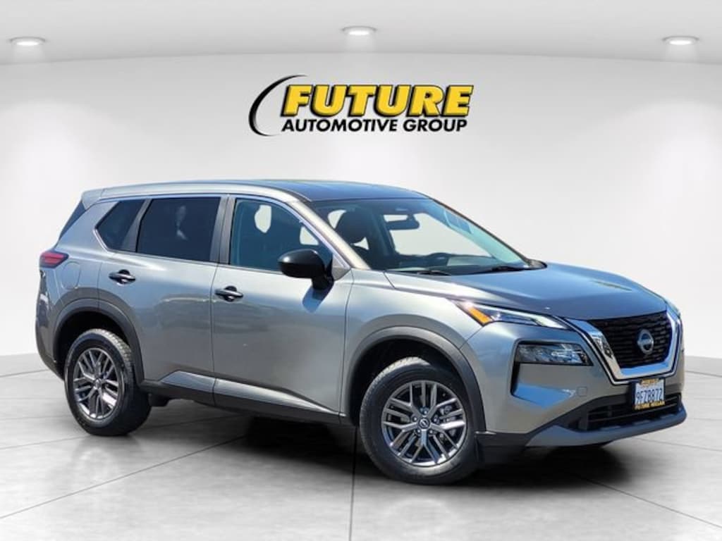 Used 2023 Nissan Rogue S Sport Utility
