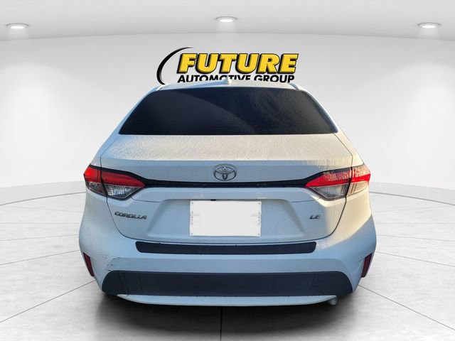 2021 Toyota Corolla LE photo 4