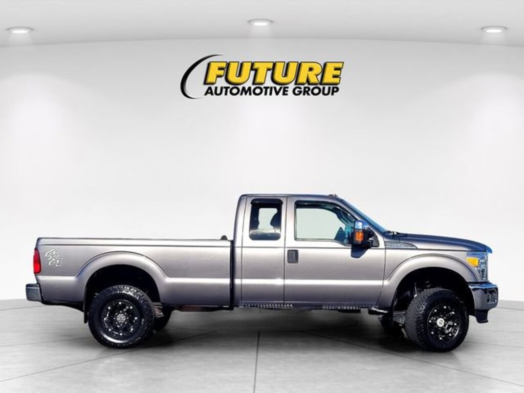 Used 2014 Ford Super Duty F-250 SRW XLT Extended Cab Pickup