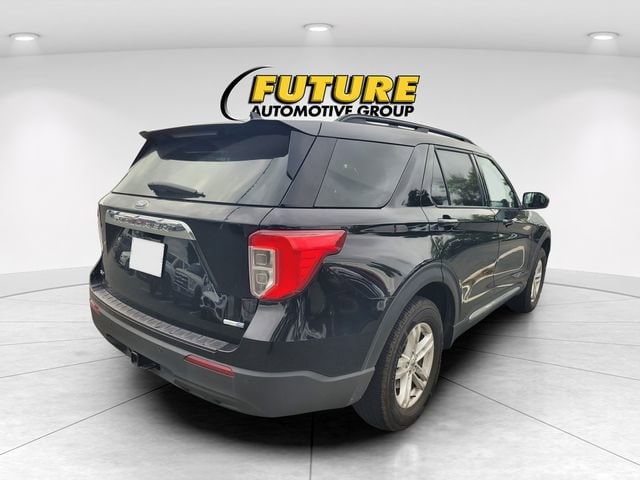 2020 Ford Explorer XLT photo 3