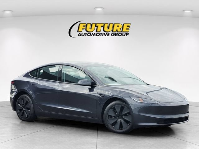 2025 Tesla Model 3 Long Range