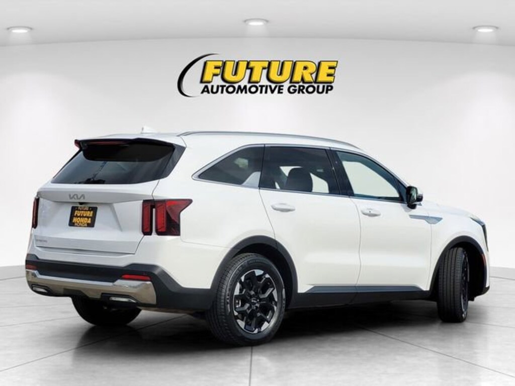 Used 2024 Kia Sorento S Sport Utility
