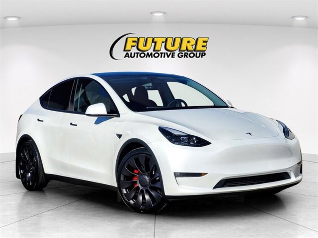 Used 2024 Tesla Model Y Performance Sport Utility
