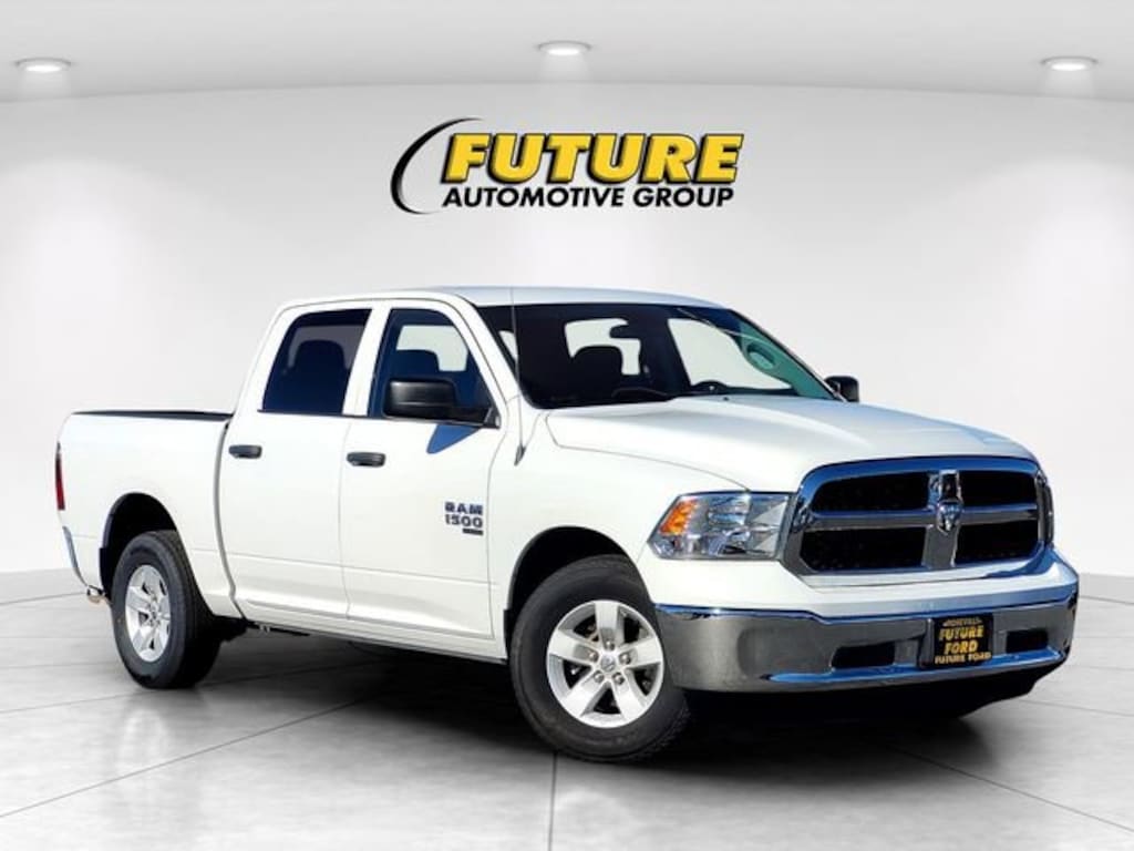 Certified 2022 Ram 1500 Classic SLT Crew Cab Pickup